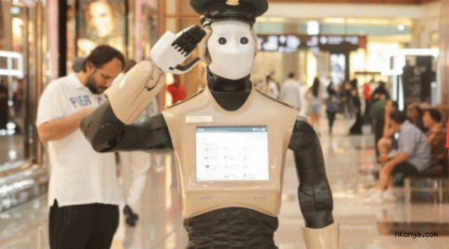 Dubai'de ilk robot polis görev başına geçiyor