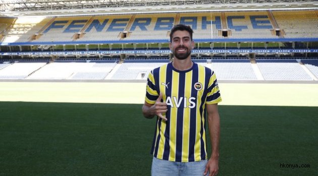 Fenerbahçe Peres'in maliyetini KAP'a bildirdi